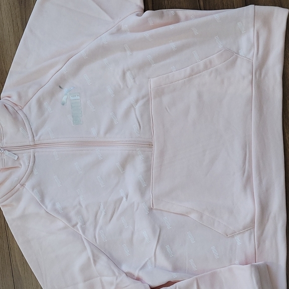 Nwt PUMA pale pink 1/4 zip crop sweater - Picture 3 of 4